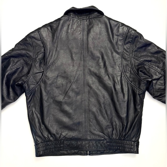 Roundtree & Yorke Men's Genuine Lamb Skin Lined Black Bomber Jacket Size- Medium - Picture 9 of 9